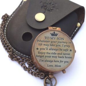 Mom to Son Compass – to My Son Love Mom – Mother to Son Gifts - Graduation Day Gifts for Son - Son Birthday Gifts - Confirmation Gifts for Son