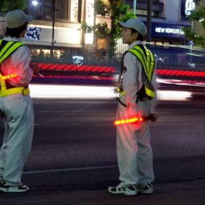 2 Pieces 21-inch Signal Traffic Safety Baton Light Traffic Control Wand 6 Red LED with 2 Flashing Modes,Using 2 C-Size Batteries (Not Included)