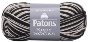 patons yarn kroy stri, zebra stripes