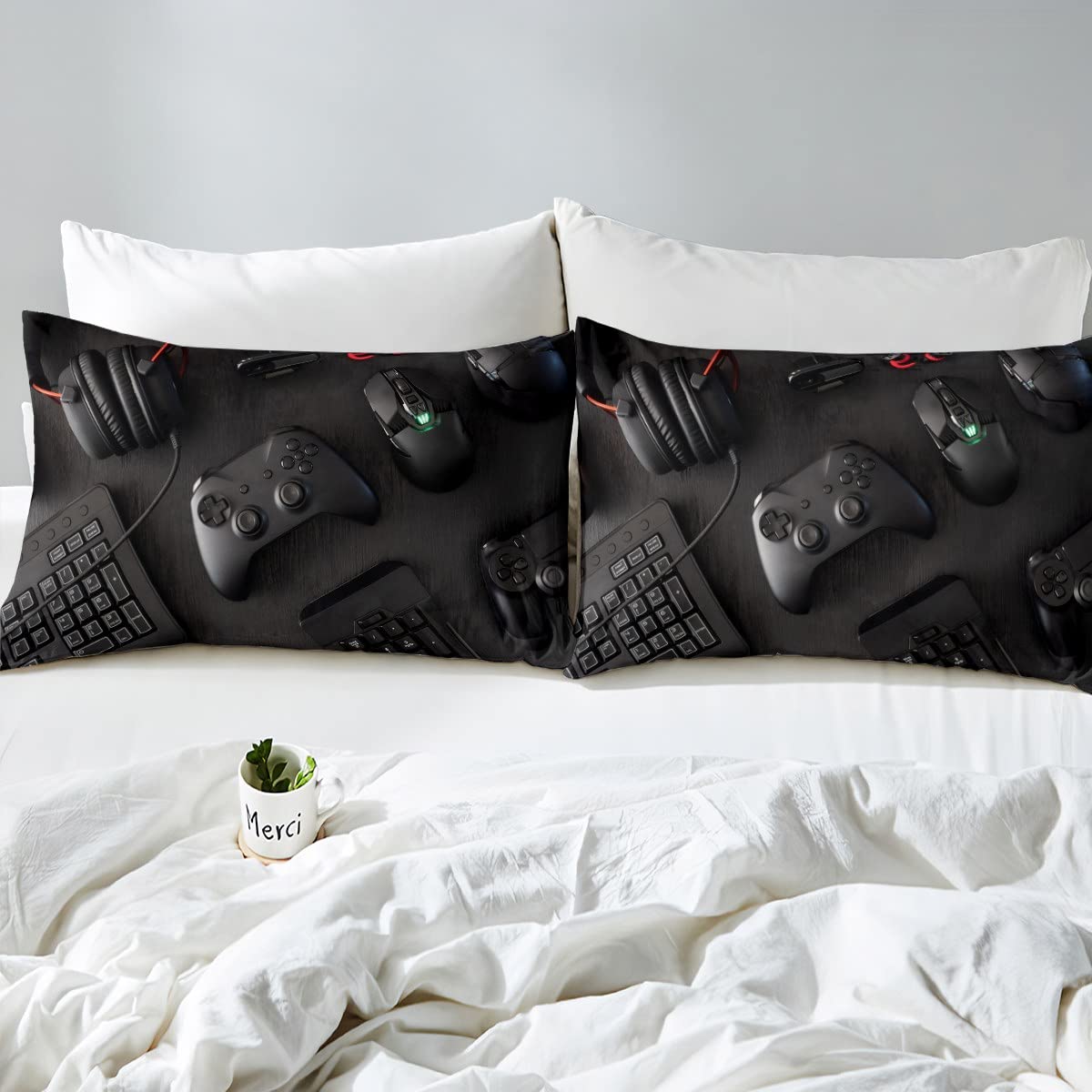 Modern Gamepad Bedding Set, Boys Youth Video Game Controller Mouse Keyboard Headphone Gaming Equipment Comforter Cover, Decorative 3 Piece Duvet Cover With 2 Pillow Shams, Queen Size, Red Black White