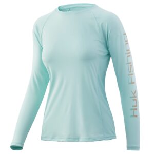 huk women's pursuit long sleeve performance shirt + sun protection, fishing-glacier, small