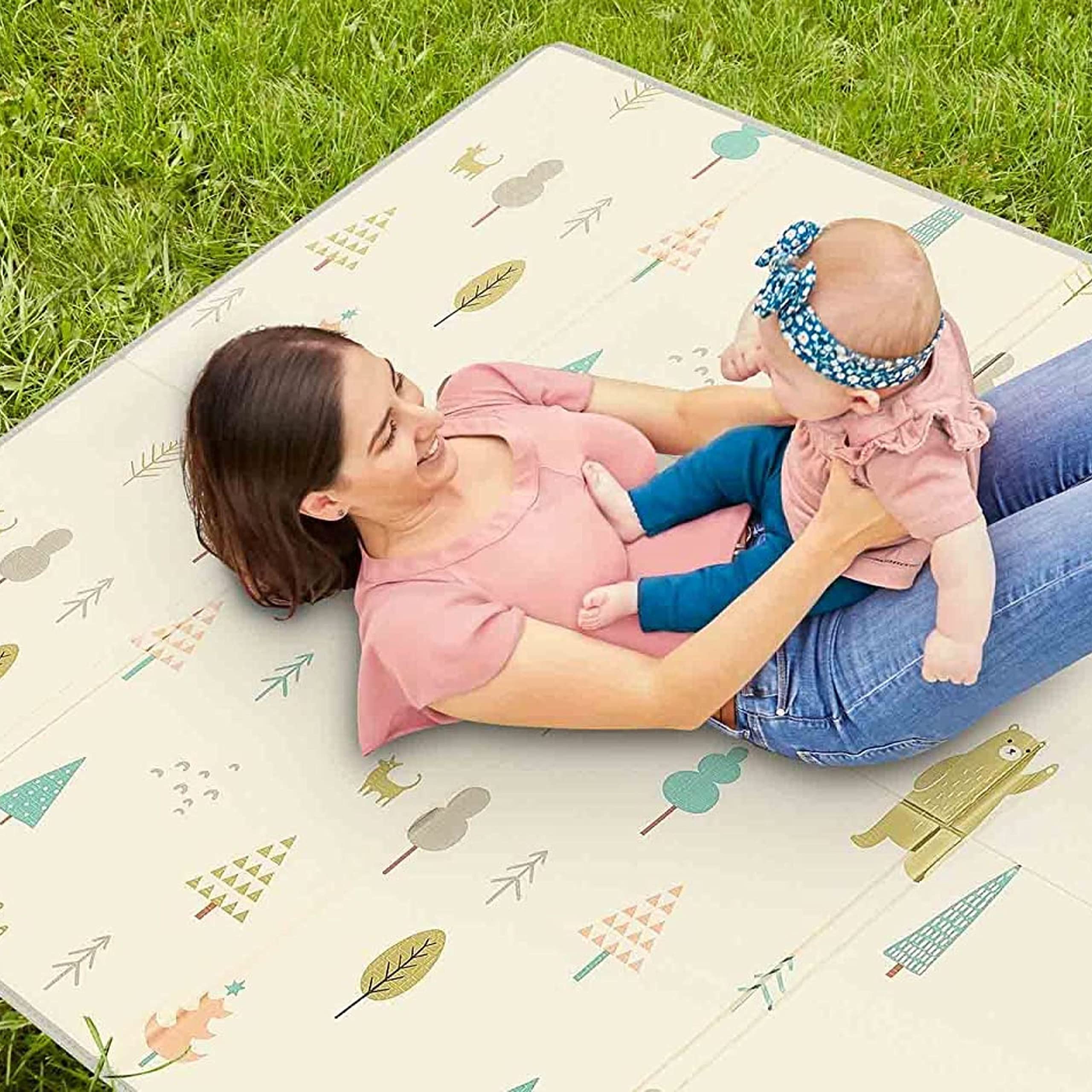 Dream On Me Play Time Reversible Baby Play Mat Foldable Extra Large Thick Foam Crawling Playmats for Toddlers Waterproof Portable Playmat Yoga/Picnic/Game Mat Indoor/Outdoor, Cloud and Jungle Bear