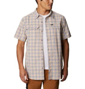 columbia men’s silver ridge short sleeve seesucker shirt, moisture wicking, sun protection, mocha gingham ombre, medium