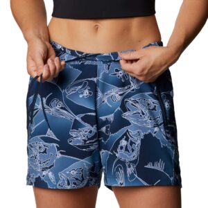 Columbia Women’s PFG Tidal II Shorts, Stain Resistant, Sun Protection, Collegiate Navy Fish Frenzy Print, X-Small