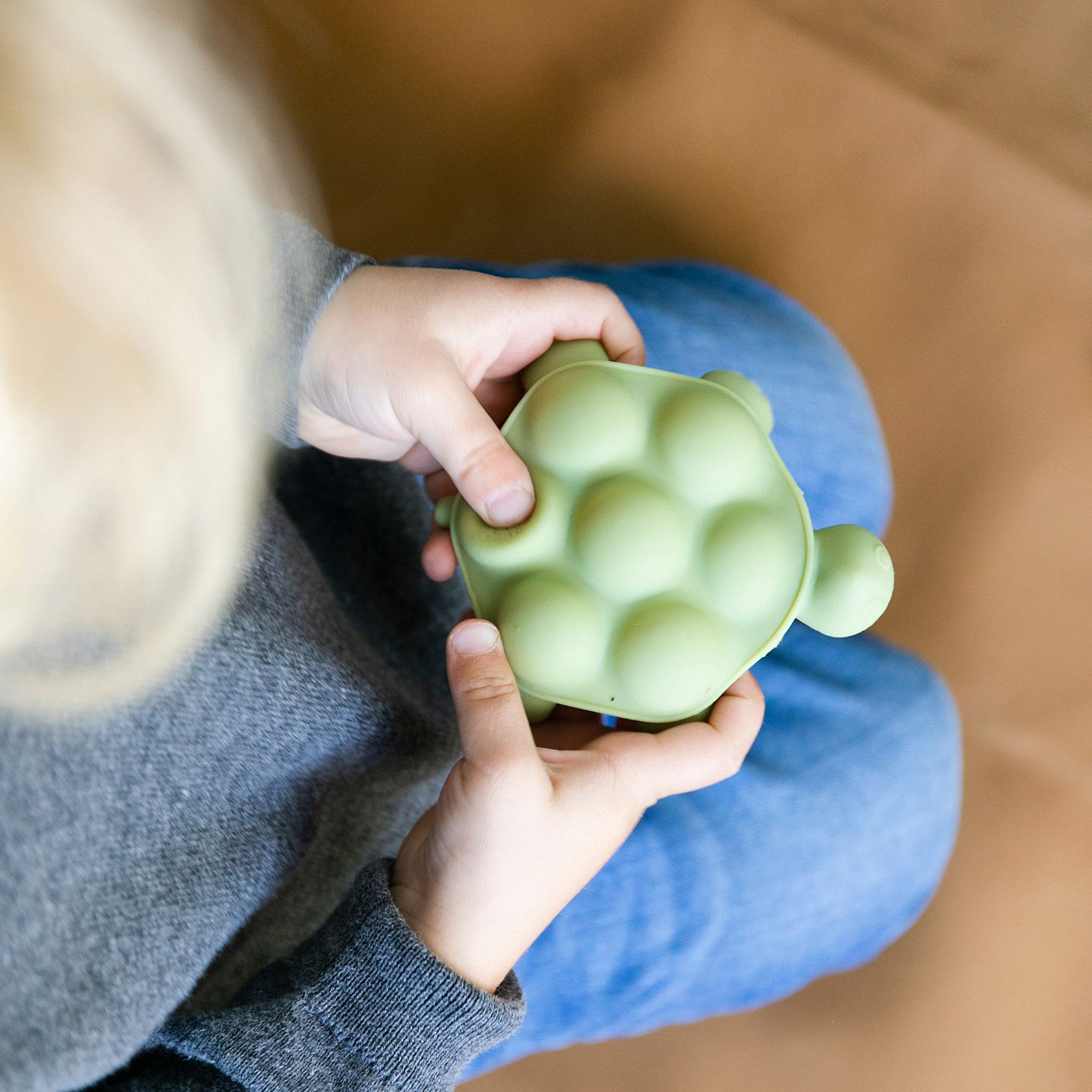 Doddle & Co. The Chew Teether, Poppable Bubbles, Like Bubble Wrap But Better, Toddler Teething Fidget Toy for Baby (Turtle)