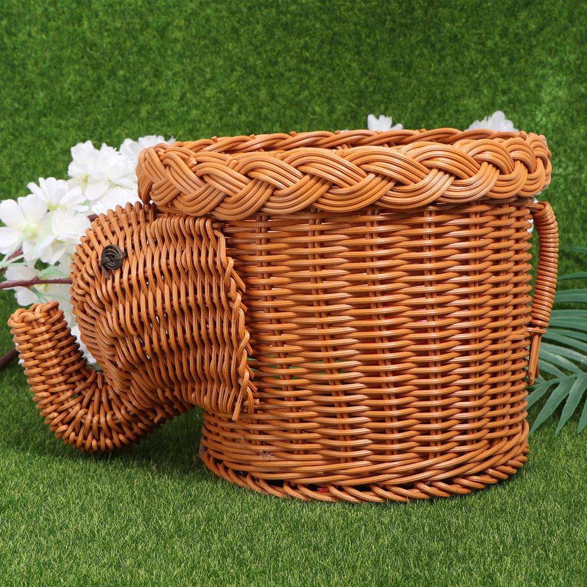 Cabilock Rattan Storage Basket Woven Wicker Organizer Cute Elephant Shape Vegetable Food Snack Basket Decorative Bin Gift Art Home Decor Light Brown