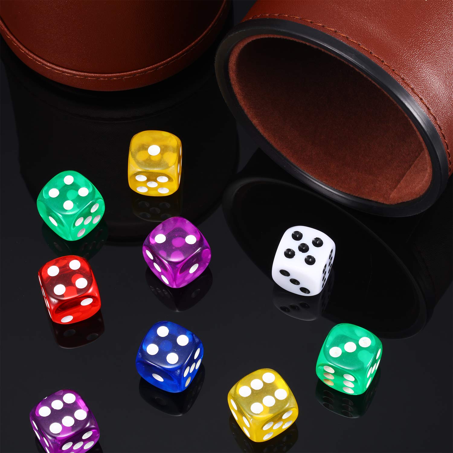 6 Pieces Dice Cup PU Leather Felt Lining Quiet Shaker with 30 Dices for Craps Farkle Game