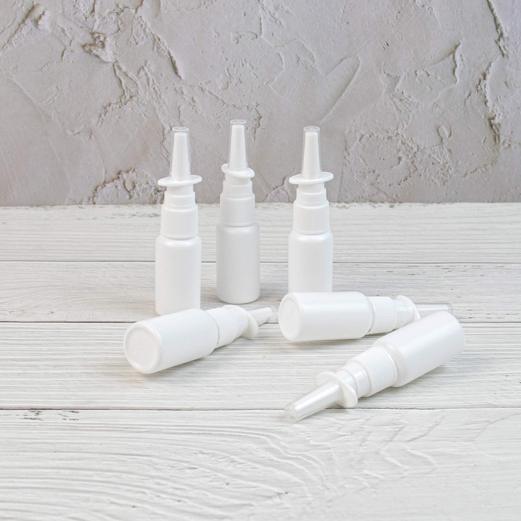 AUEAR, 5 Pack 20ml White Plastic Empty Refillable Nasal Spray Bottles Mist Nose Nasal Sprayer Bottle Mist Sprayers Atomizers Makeup Water Container for Travel Outdoor