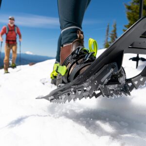 Atlas Snowshoes Helium-Trail Kit, Black/Bright Green, 23