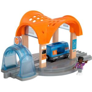 BRIO 33973 Smart Tech Sound Action Tunnel Station | Wooden Toy Train Set for Kids Age 3 and Up