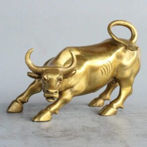 zhongjiuyuan brass charging stock market bull figurine wall street sculptures bull ox statue feng shui scuplture home office decor (middle size)