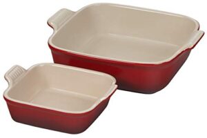 le creuset stoneware heritage set of 2 square dishes , small - 0.5 qt. & medium - 2 qt., cerise