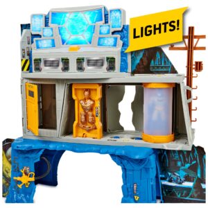 DC Comics Batman 3-in-1 Batcave Playset with Exclusive 4-inch Batman Action Figure and Battle Armor