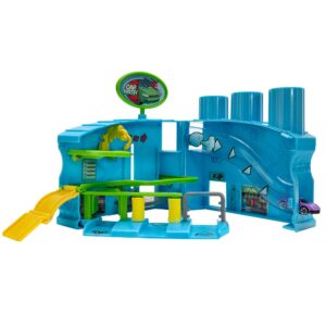 Micro Machines Core Playset, Car Wash Station - Expandable and Connectable to Other MM Sets, Includes One Exclusive Vehicle - Collect Them All