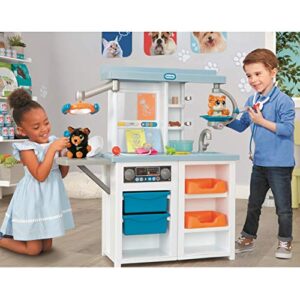 Little Tikes Vet Toys for Kids - My First Pet Doctor Checkup Pretend Play Set Veterinarian Playset - Over 15 Accessories, Multicolor Interactive Medical Vet Clinic