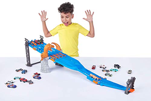 Metal Machines 4-Lane Raptor Attack Track Set Playset with Mini Racing Car by ZURU Cars Play Set Compatible with Other Brands