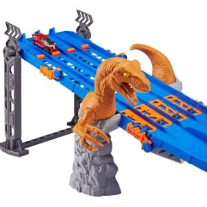 Metal Machines 4-Lane Raptor Attack Track Set Playset with Mini Racing Car by ZURU Cars Play Set Compatible with Other Brands