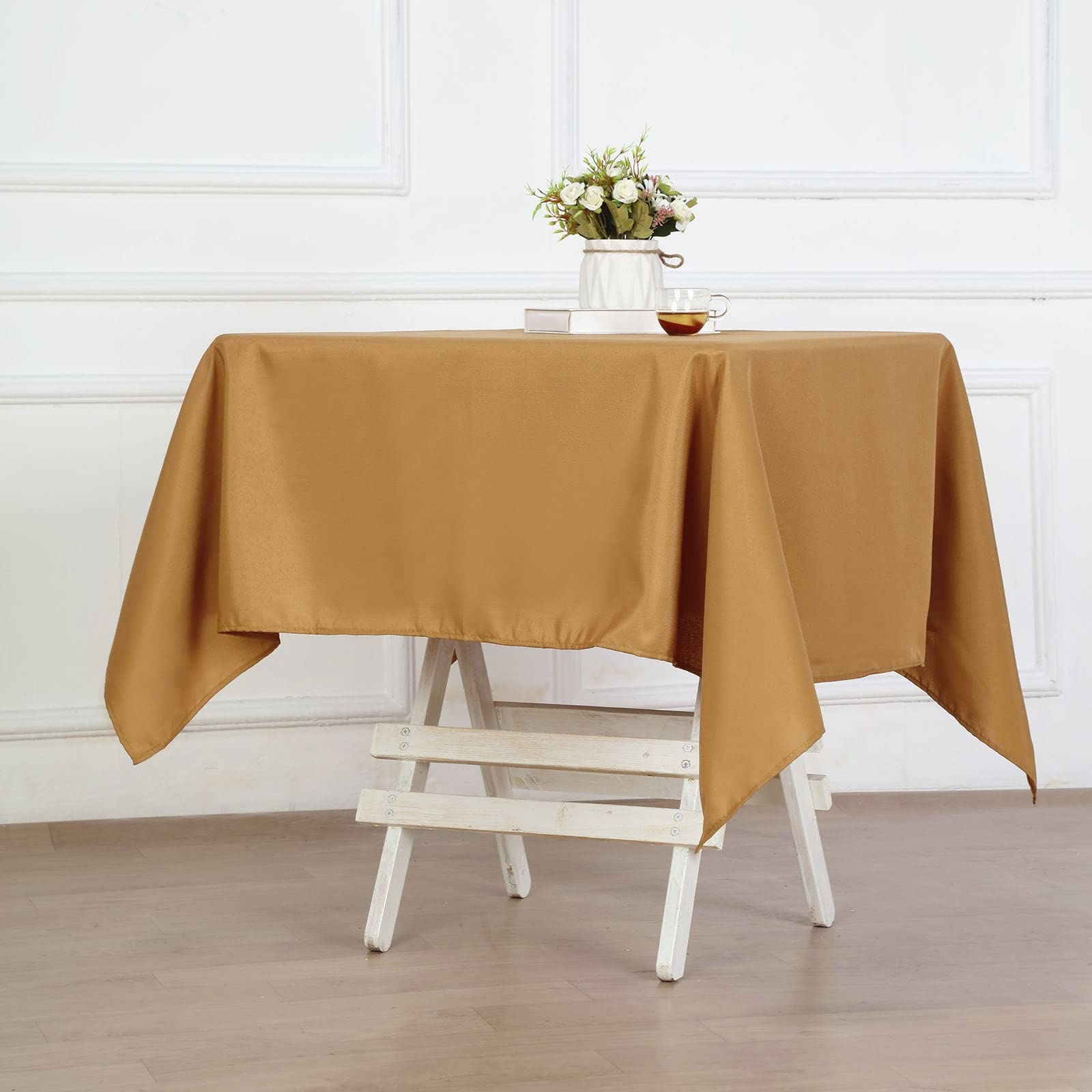 Tableclothsfactory 54x54 Gold Wholesale Linens Seamless Polyester Square Linen Tablecloth for Wedding Banquet Party Restaurant