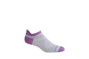 wrightsock women specific coolmesh ii blister free socks - lightweight, breathable for all day travel lt. grey/plum, medium