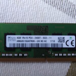 862397-855 / HMA851S6AFR6N-UH 4GB 2400MHz PC4-17000 1.2v DDR4 SODIMM