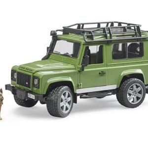 Bruder 02587 Land Rover Defender w/Forester and Dog