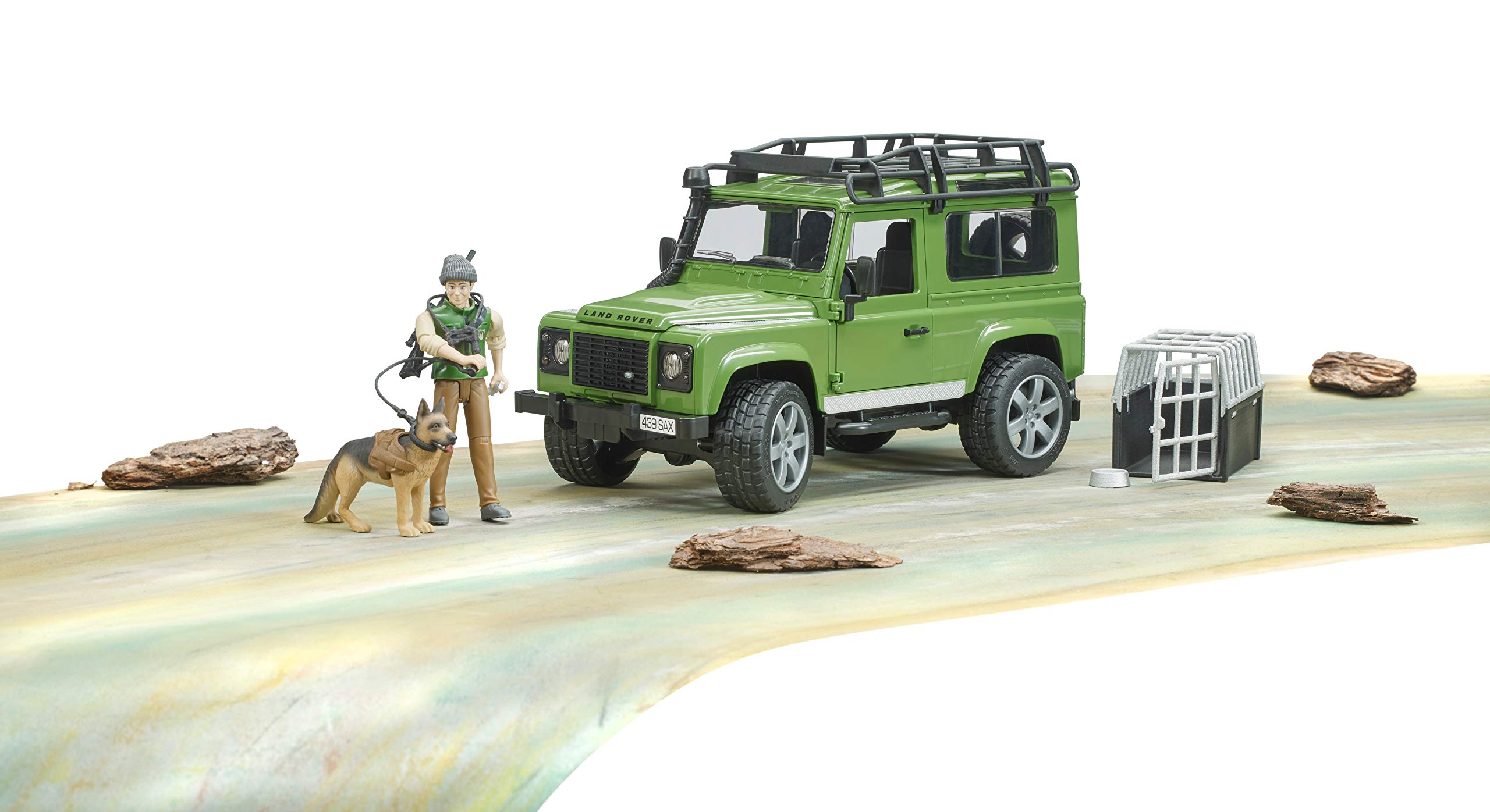 Bruder 02587 Land Rover Defender w/Forester and Dog