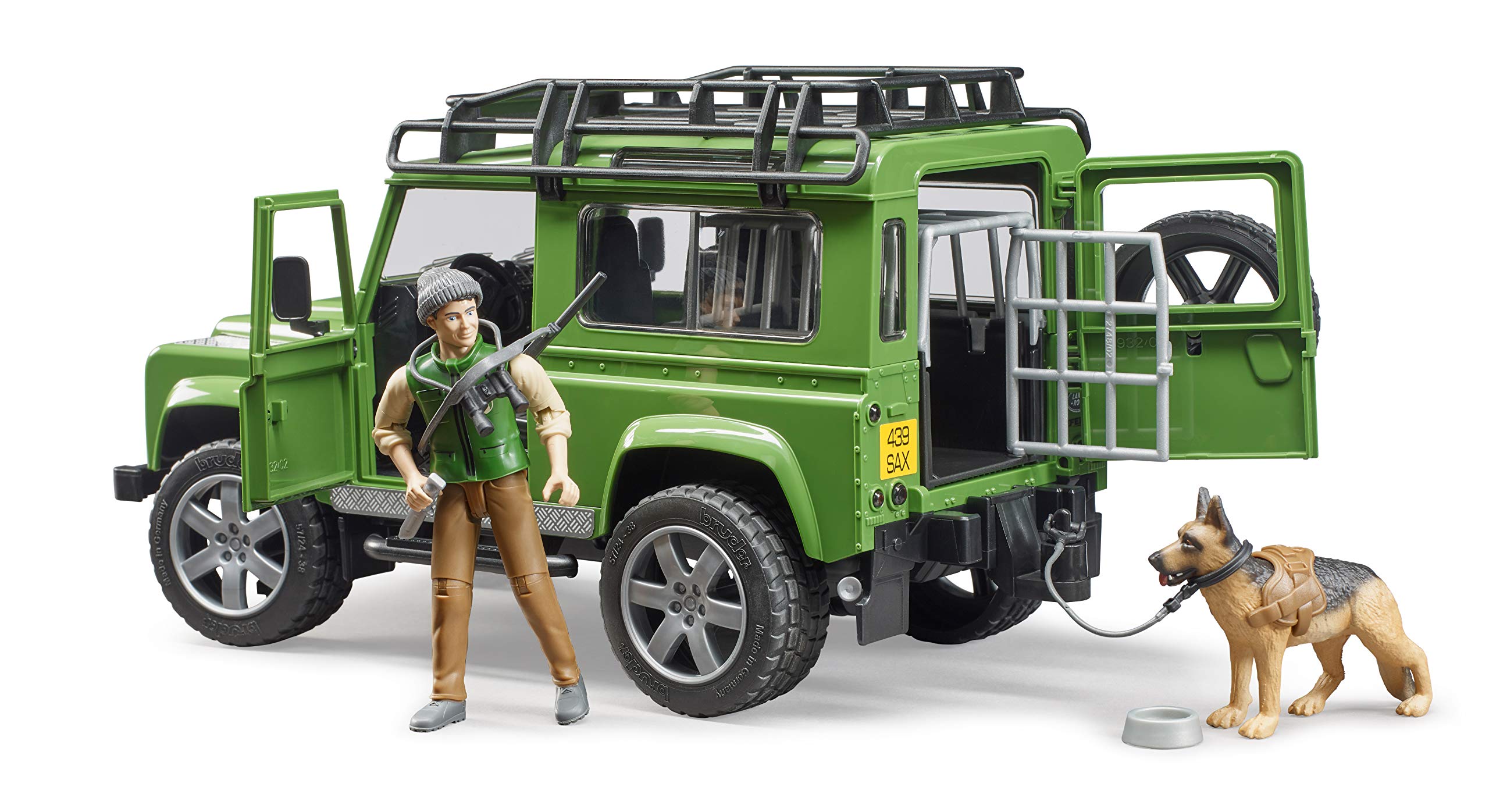 Bruder 02587 Land Rover Defender w/Forester and Dog