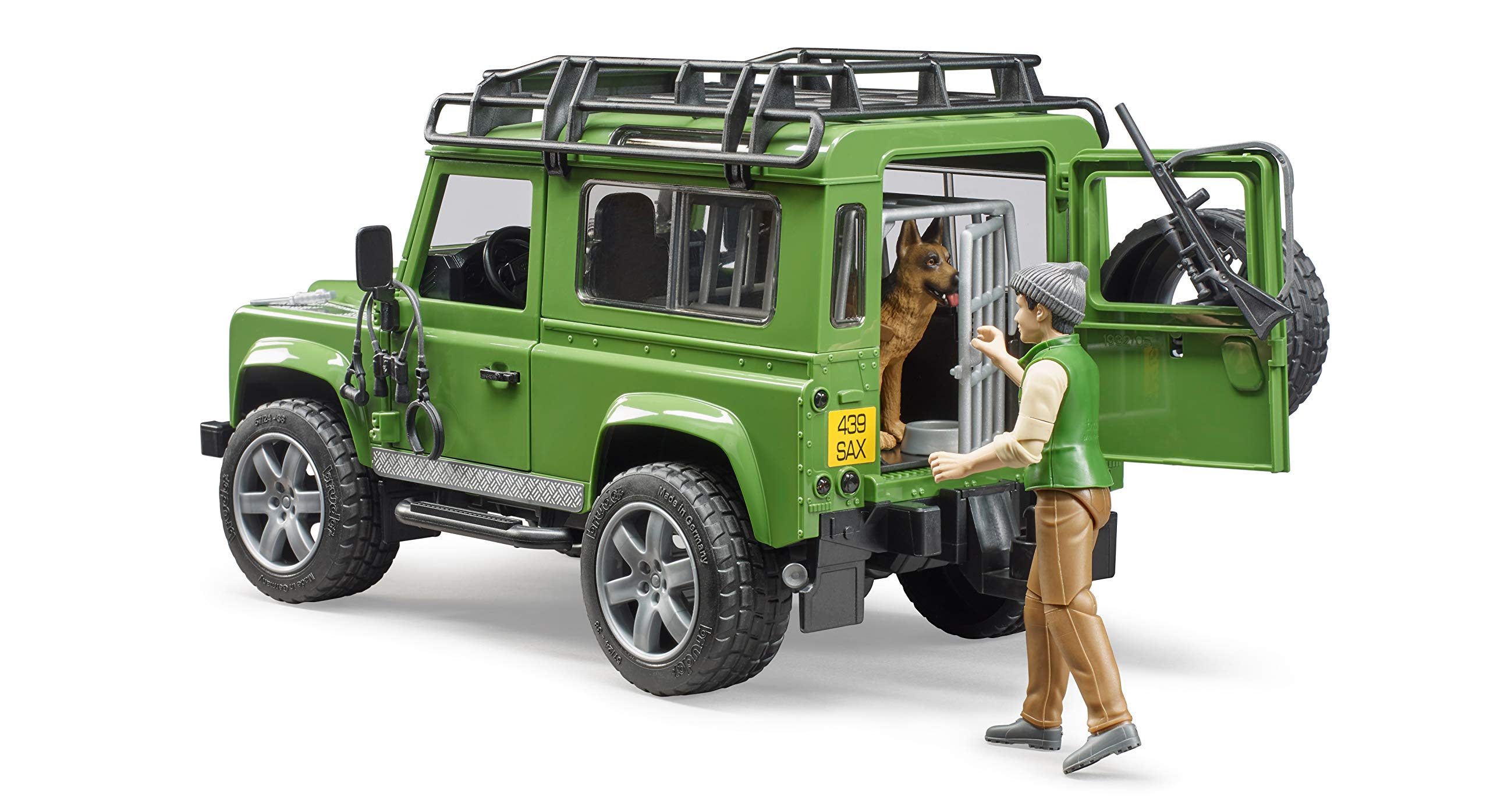 Bruder 02587 Land Rover Defender w/Forester and Dog