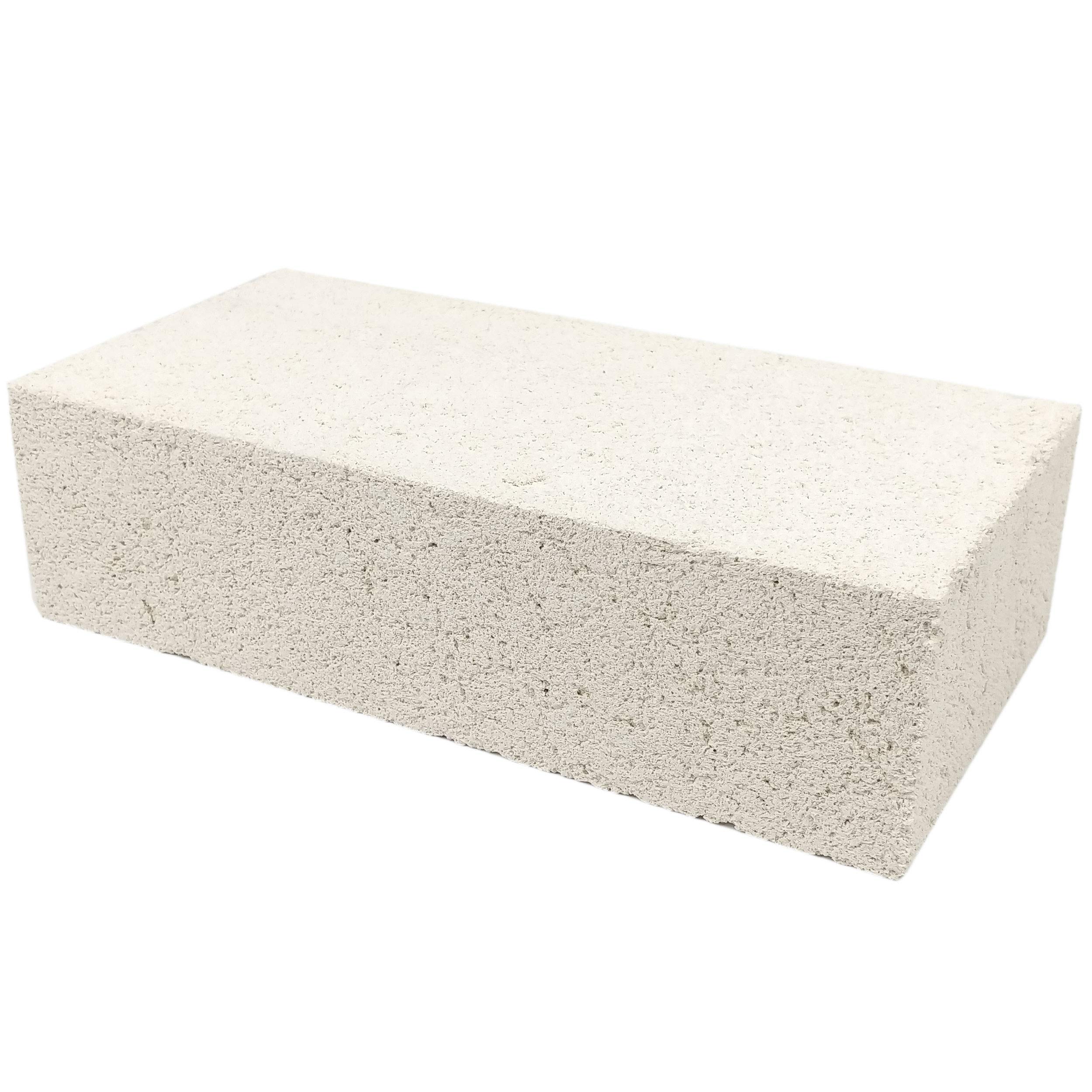 Lynn Manufacturing Insulating Fire Brick, Heat Insulation Block, Low Thermal Conductivity, 2.5" x 4.5" x 9", Single Pack, 2300F-Rated, for Kilns, Forges, Furnaces, Soldering, 3123P