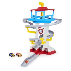 paw patrol, true metal adventure bay rescue way toy playset with 2 exclusive die-cast vehicles, 1:55 scale
