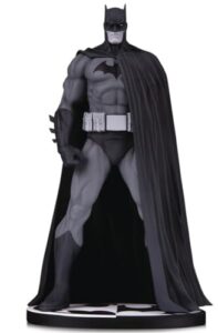 dc collectibles batman black & white: batman v.3 by jim lee statue