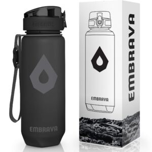 embrava 24oz bpa-free plastic sports water bottle with time markers