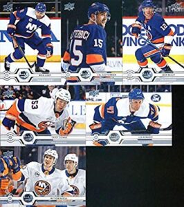 new york islanders 2019-20 upper deck series 1 veteran nhl team set hockey team set of 6 cards: mathew barzal(#91), josh bailey(#92), casey cizikas(#93), cal clutterbuck(#94), leo komarov(#95), nick leddy(#96)