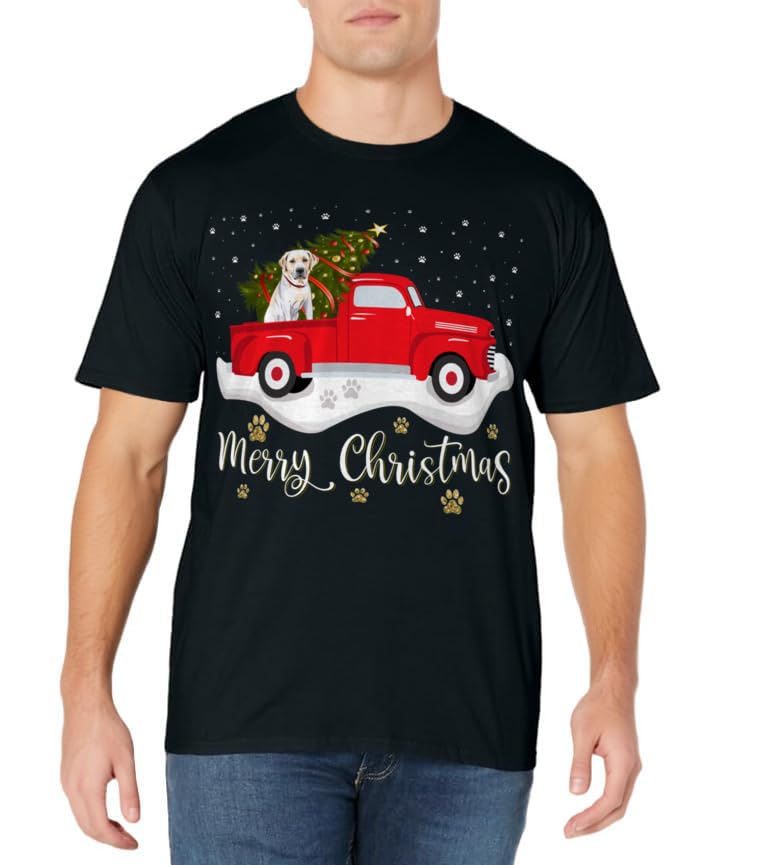 Red Truck Merry Christmas Tree Labrador Retriever Christmas T-Shirt