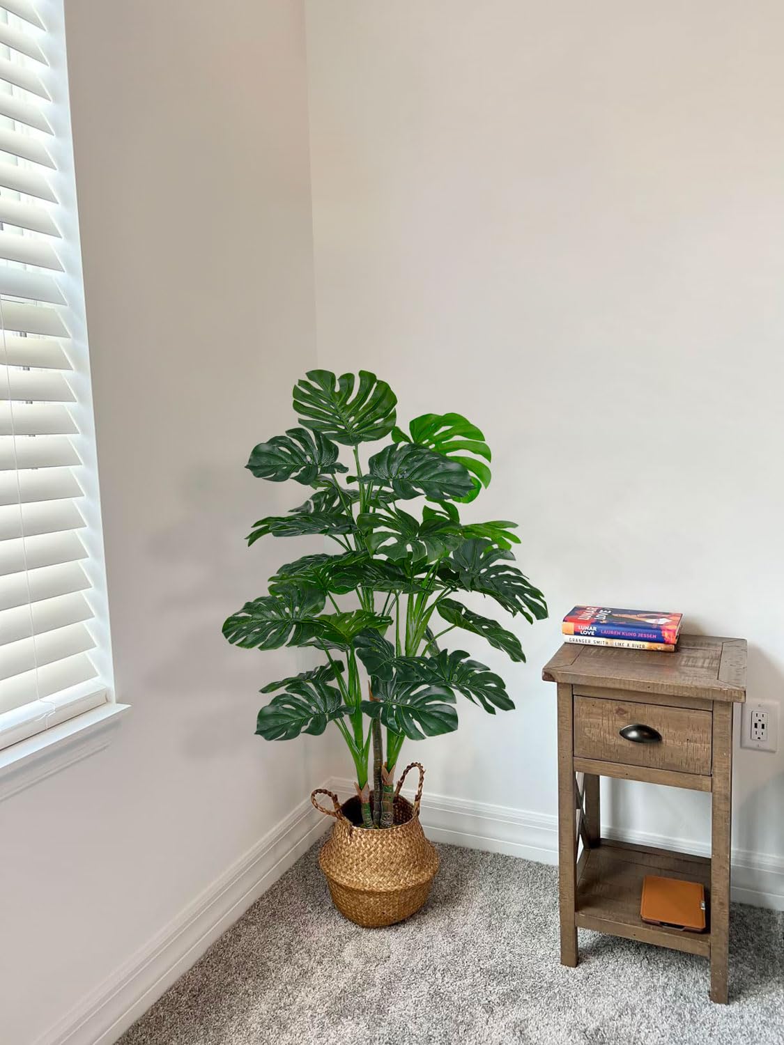 Aveyas 54'' Tall Large Artificial Monstera Deliciosa Plants, 4.5 Feet Faux Swiss Cheese Floor Plants Fake Tropical Silk Tree with Pot for Indoor Outdoor Office House Living Room Home Decor