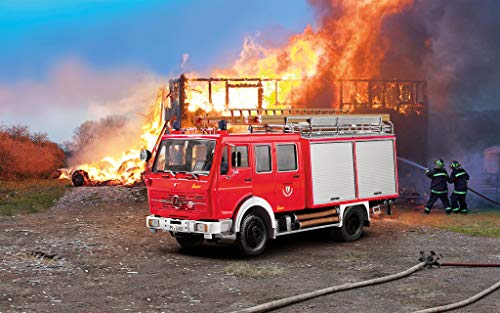 Revell Mercedes Benz 1017 LF16 Fire Engine (07655)