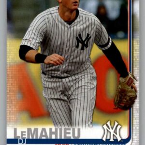 2019 Topps Update (Series 3) #US233 DJ LeMahieu New York Yankees Official Baseball Trading Card