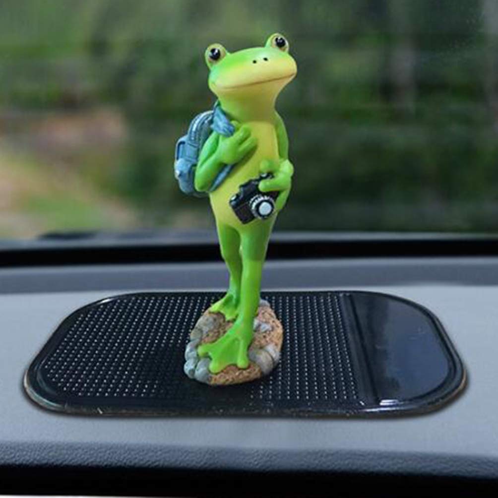 HEALLILY Frog Figurines Frog Garden Statue Meditating Frog Miniature Resin Animal Sculpture for Micro Landscape Fairy Garden Decoration (Travel Frog)