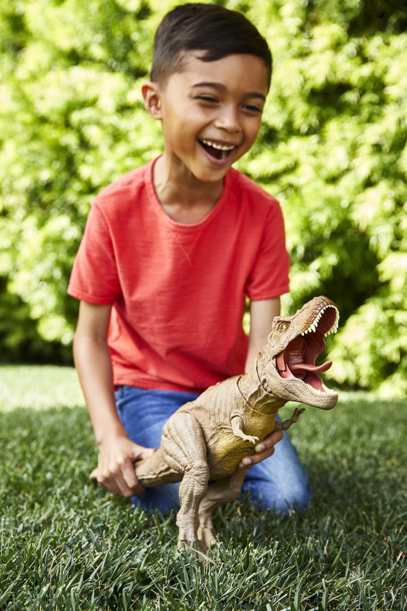 Mattel Jurassic World Epic Roarin’ Tyrannosaurus T Rex Large Action Figure, Primal Attack Feature & Sound, Realistic Shaking