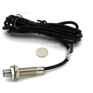 NJK-5001C M8 10mm Sensing Three Wires NPN NO NJK-8001C Hall Effect Sensor Switch