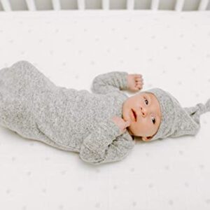 aden + anais Snuggle Knit Newborn Gift Set with Knotted Baby Gown, Swaddle Blanket, Infant Hat, and Bandana Bib, 0-3 Months, Heather Grey