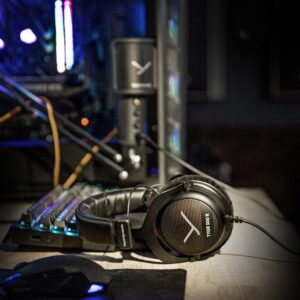 beyerdynamic TYGR 300 R Gaming Headset