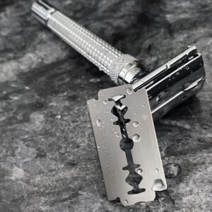 WEISHI 50 Count Double Edge Safety Razor Extra Stainless Blades