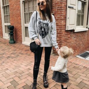 Blooming Jelly Womens Mama Bear Sweatshirt Crewneck Loose Fit Cute Long Sleeve Tops Graphic Fall Outfits Ladies Winter Clothes (Medium, Grey1)