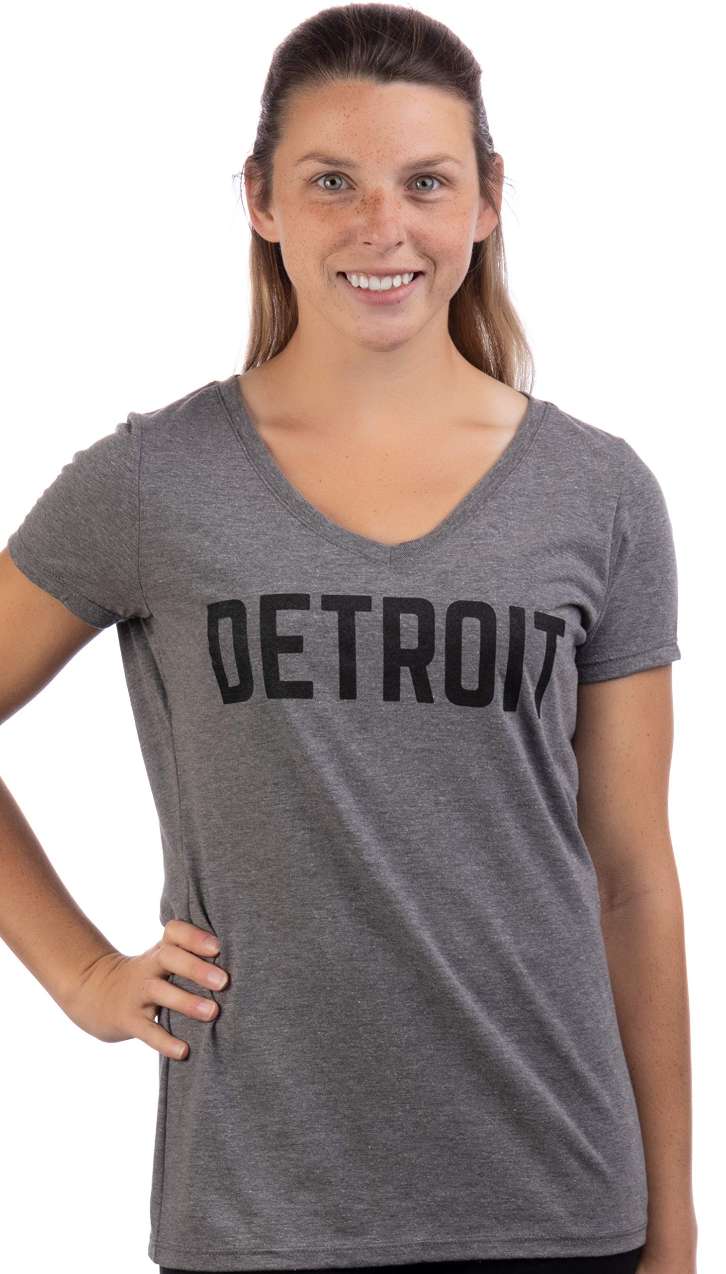 Ann Arbor T-shirt Co. Detroit | Classic Retro City Navy Detroiter 313 Cool Michigan Women V-Neck T-Shirt Top-(GreyV,XL)