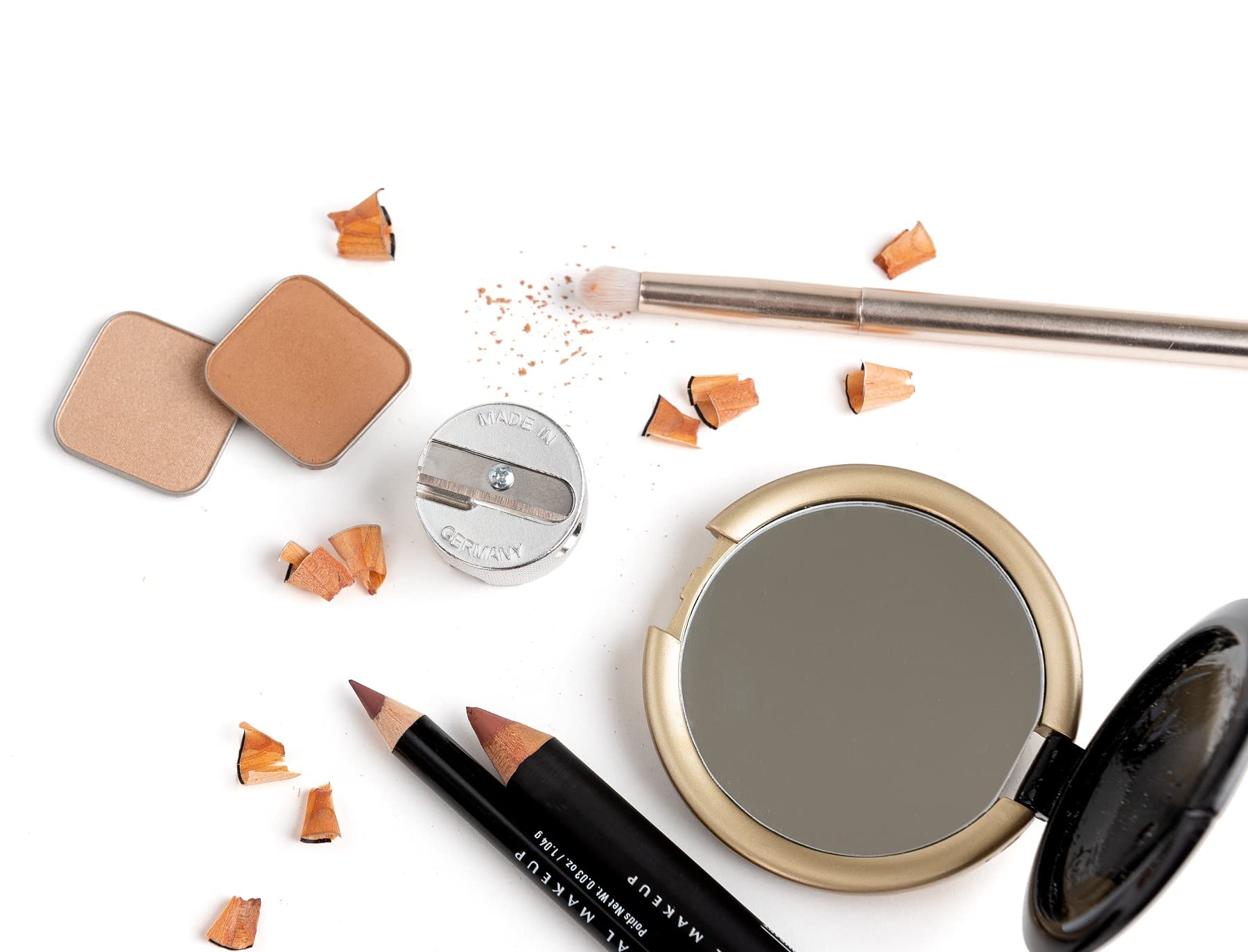 Sun's Out Beauty Precision 2-in-1 Cosmetic Pencil Sharpener