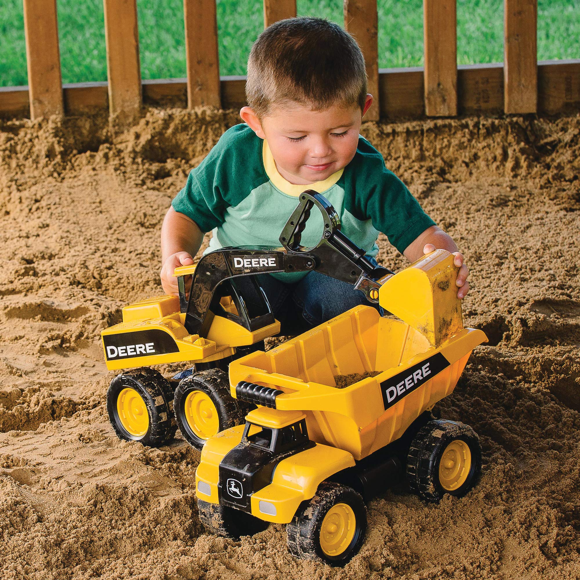 John Deere Big Scoop Dump Truck Toy with Tilting Dump Bed - 15 Inch - Sandbox Toys for Outside- Kids Outdoor Toys - Ages 3 Years and Up