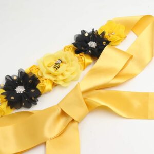 TTCOROCK Yellow Maternity Sash & Mommy Daddy Corsage Set - What will Baby Bee Baby Shower Mommy Sash Pregnancy Sash Keepsake Baby Shower Flower Belly Belt