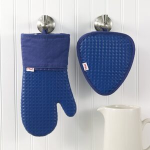 T-fal Waffle Silicone Oven Mitt Set, Softflex, Non-Slip Grip, Heat Resistant, 13 x 7-inches, 2 Pack, Blue