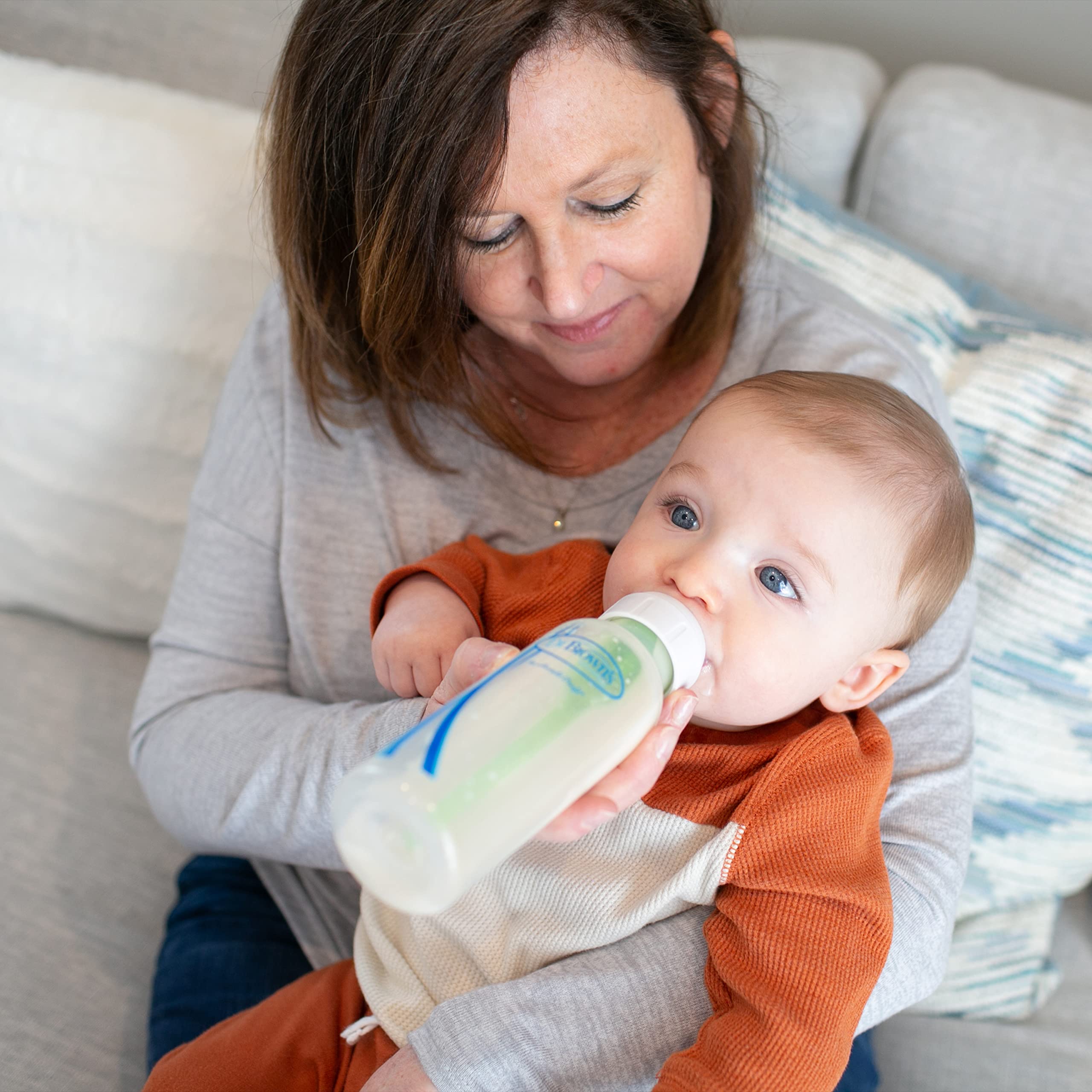 Dr. Brown’s Natural Flow® Anti-Colic Options+™ Narrow Baby Bottles, 8 oz/250ml, with Level 1 Slow Flow Nipple, 4 Pack, Pink/Clear